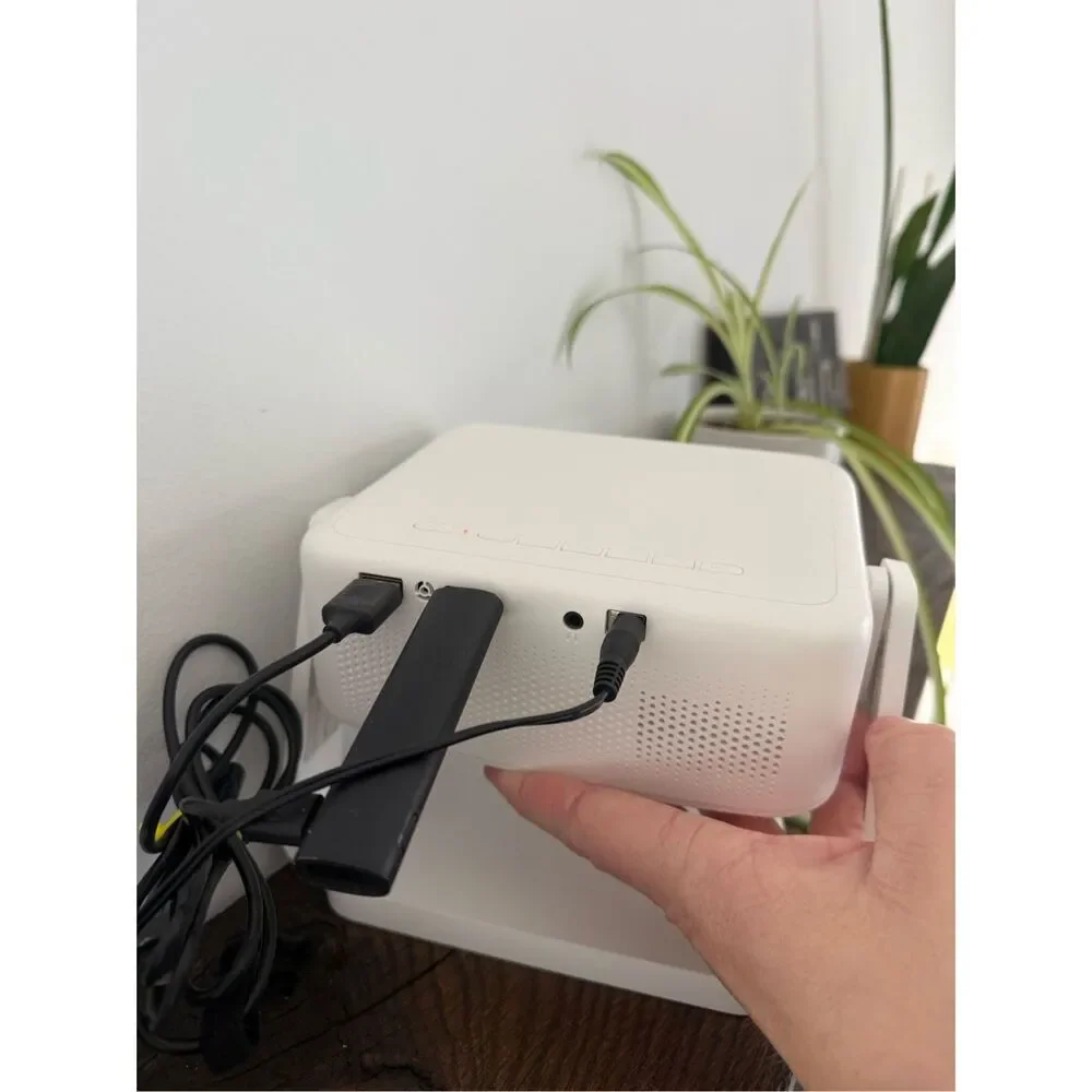 Lisowood L02 Portable Mini Projector WiFi & Bluetooth, 1080P, 550 ANSI, 360°Adju